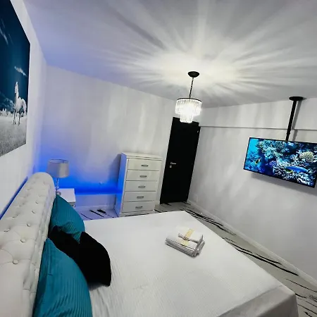 아파트 Plaja Neversea
